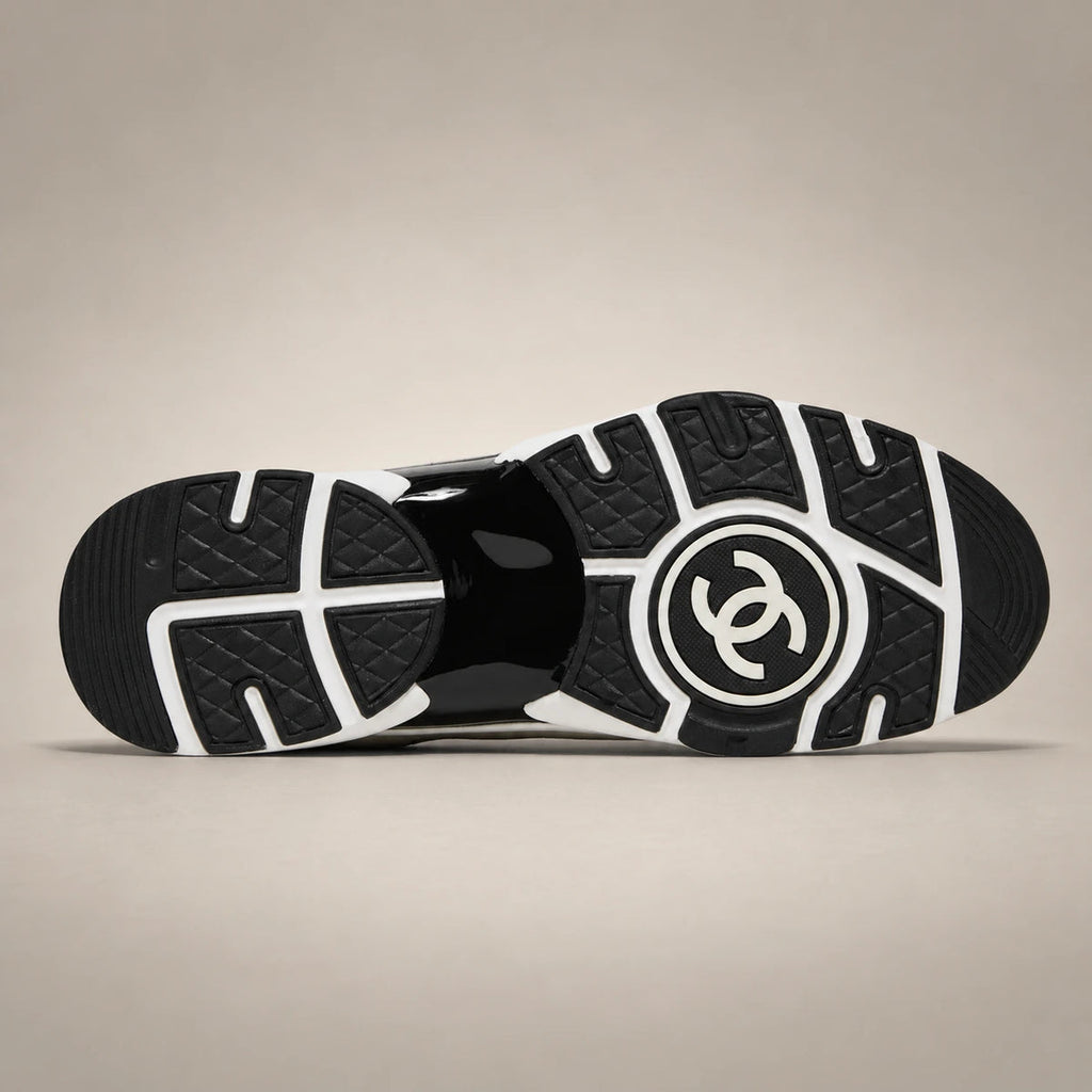 Chanel Runner — Blanc / Noir