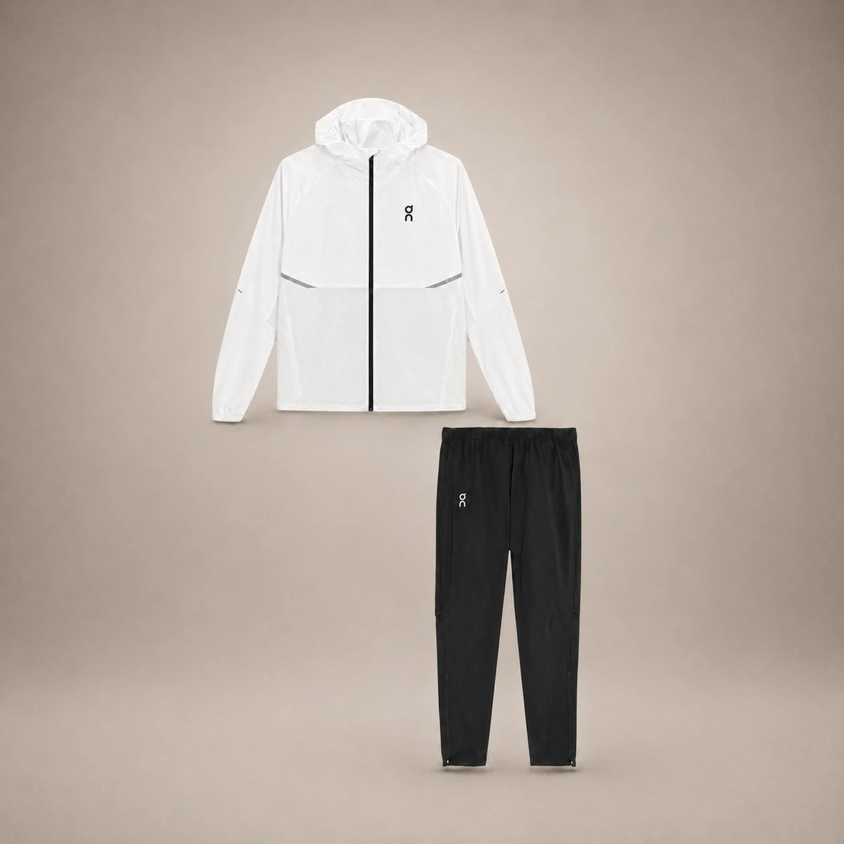 On — Ensemble veste à capuche + pantalon — Blanc