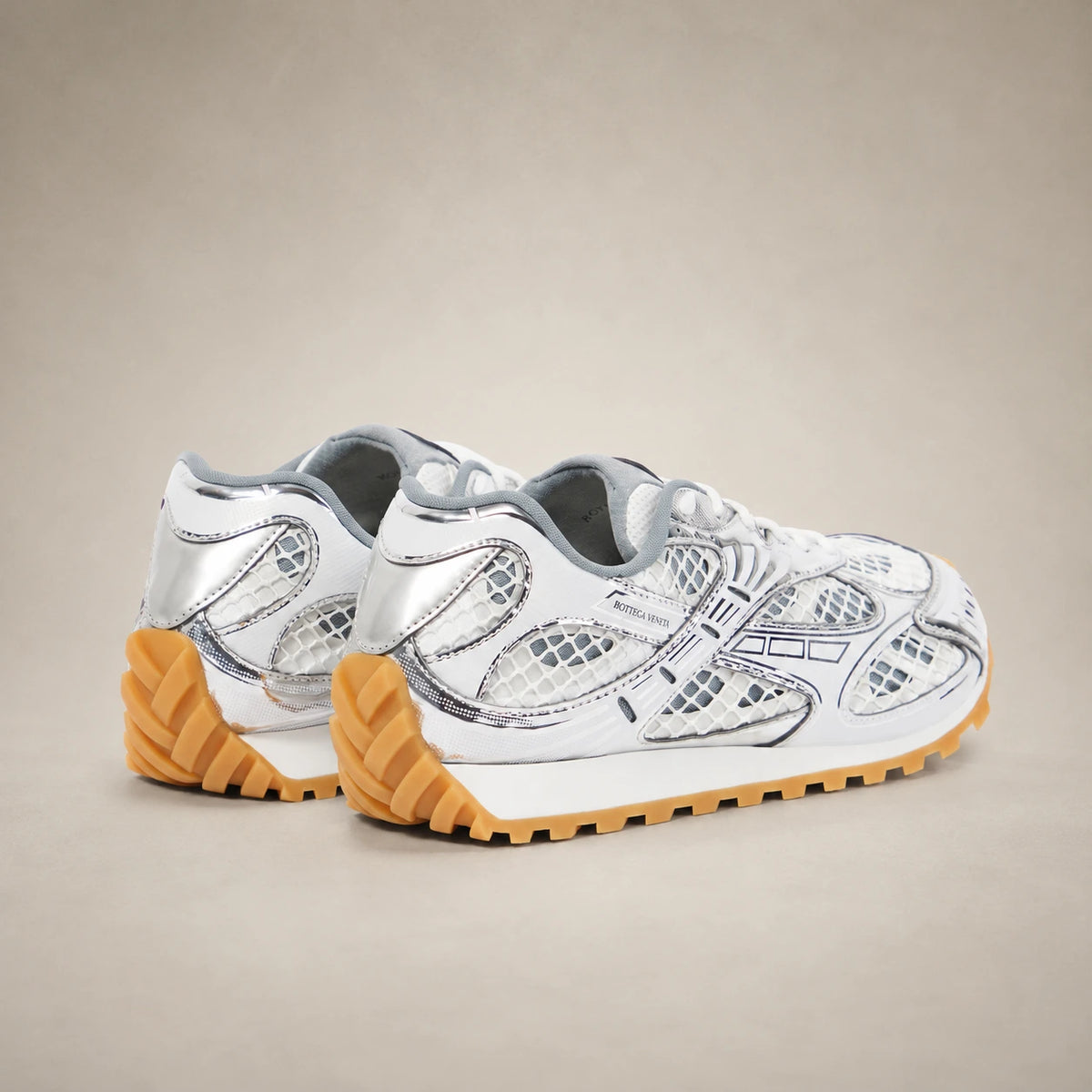 Bottega Veneta Orbit — Blanc / Argent
