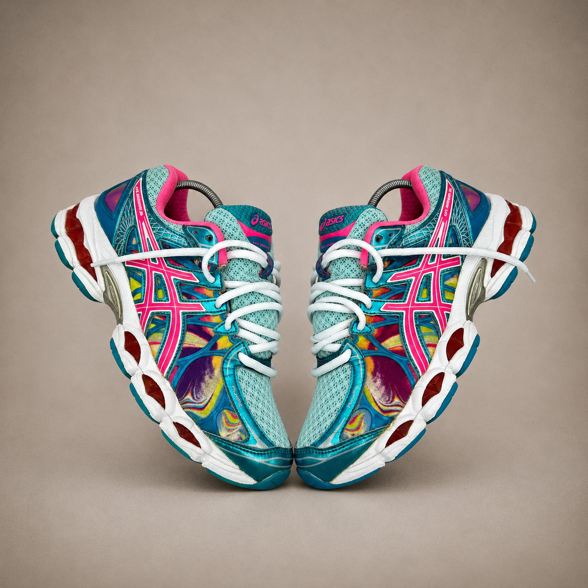 Asics Gel-Nimbus 16 — Zyphera