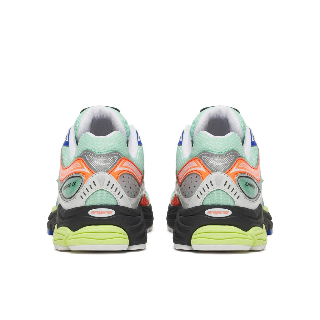 Saucony ProGrid Omni 9 — Menthe / Orange / Bleu
