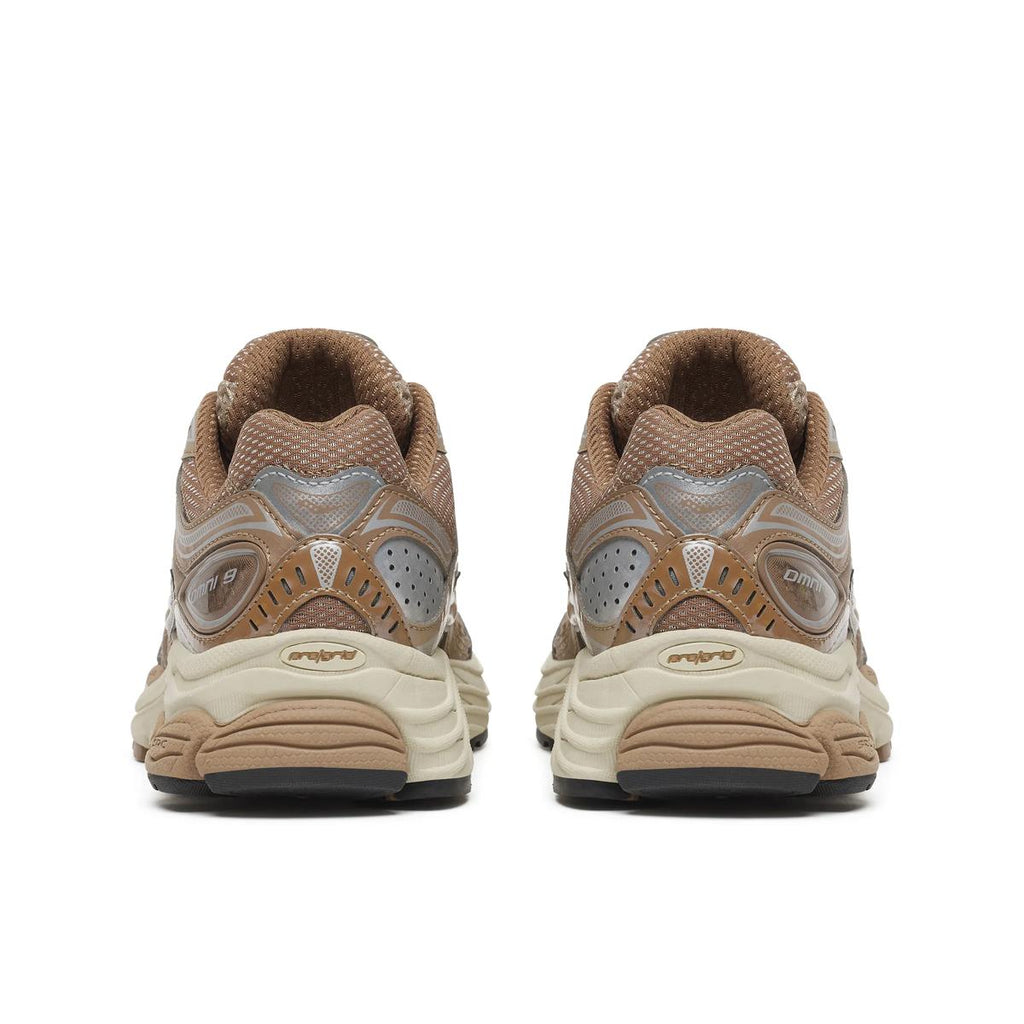 Saucony ProGrid Omni 9 — Taupe / Marron