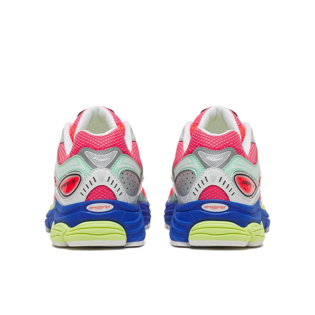 Saucony ProGrid Omni 9 — Rose fluo / Bleu