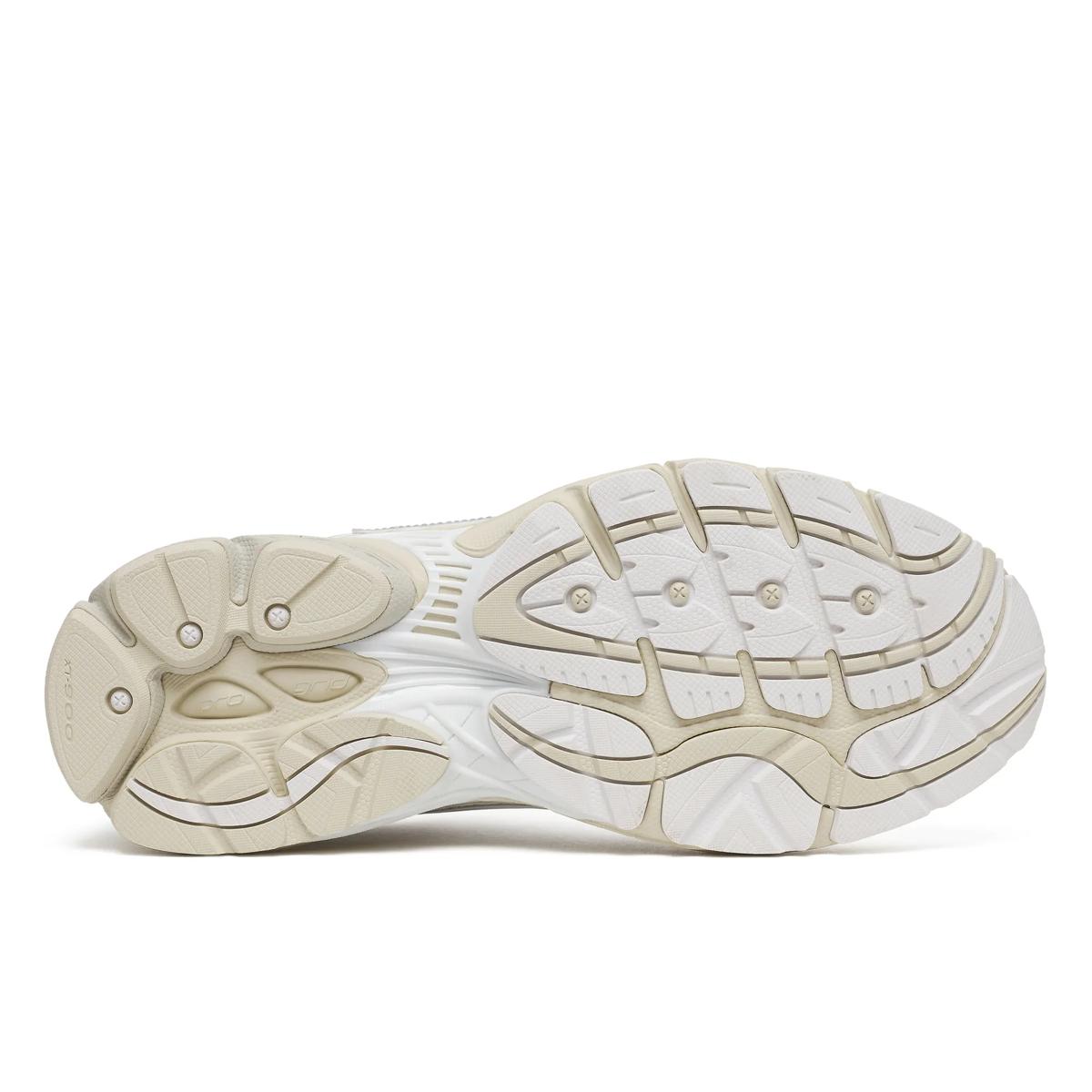 Saucony ProGrid Omni 9 — Blanc / Crème