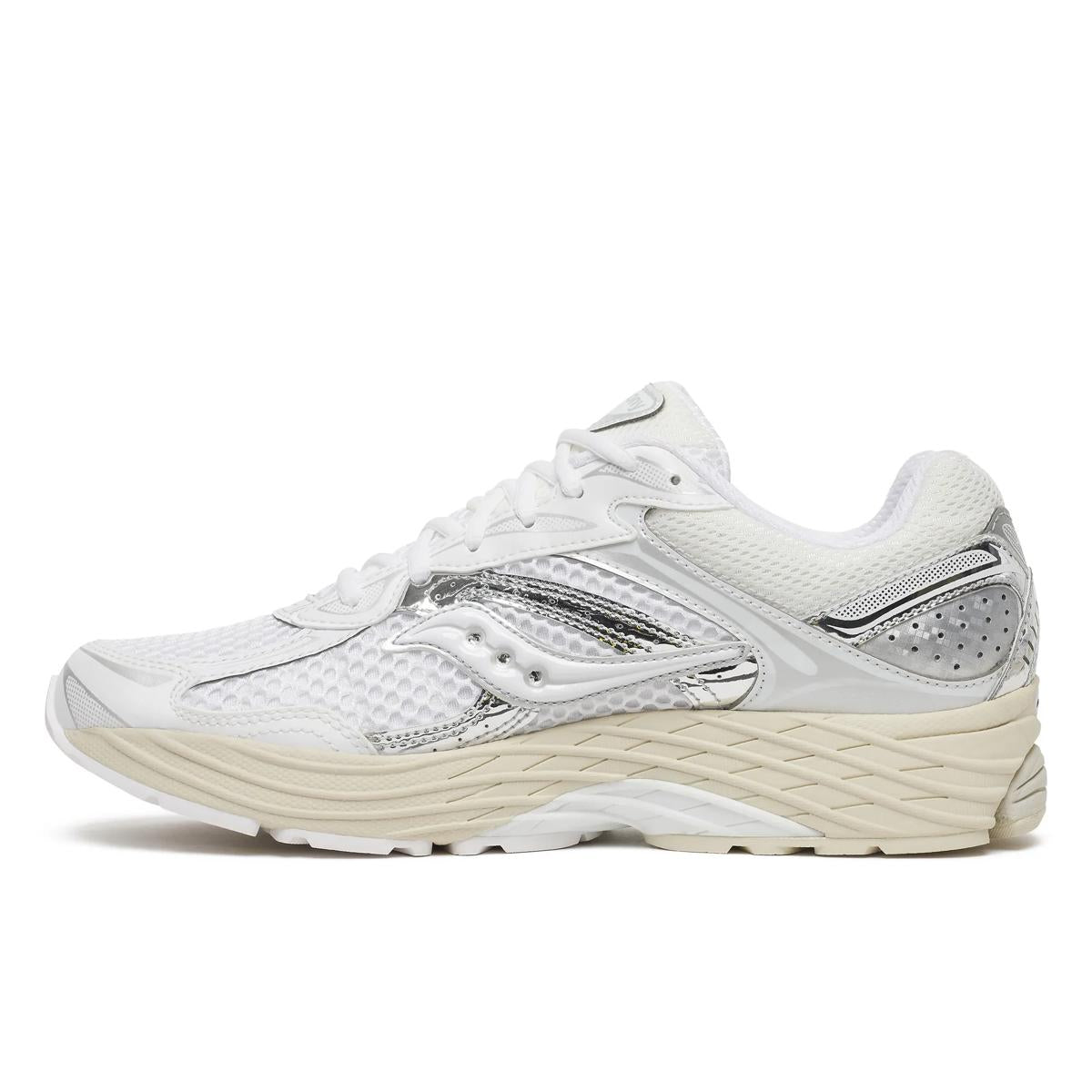 Saucony ProGrid Omni 9 — Blanc / Crème