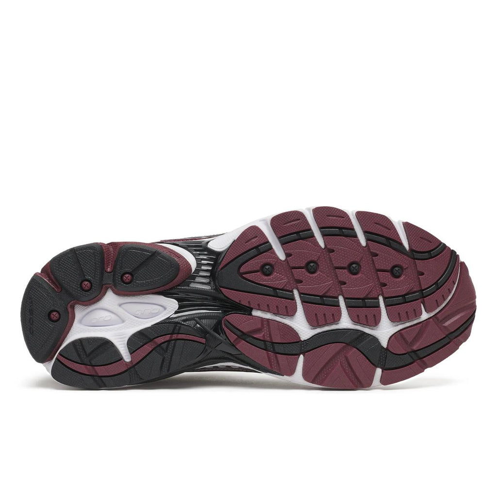 Saucony ProGrid Omni 9 — Blanc / Bordeaux