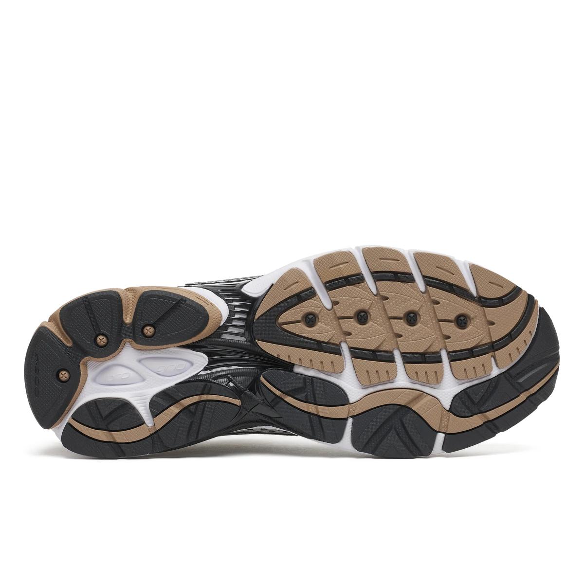 Saucony ProGrid Omni 9 — Argent / Beige / Noir