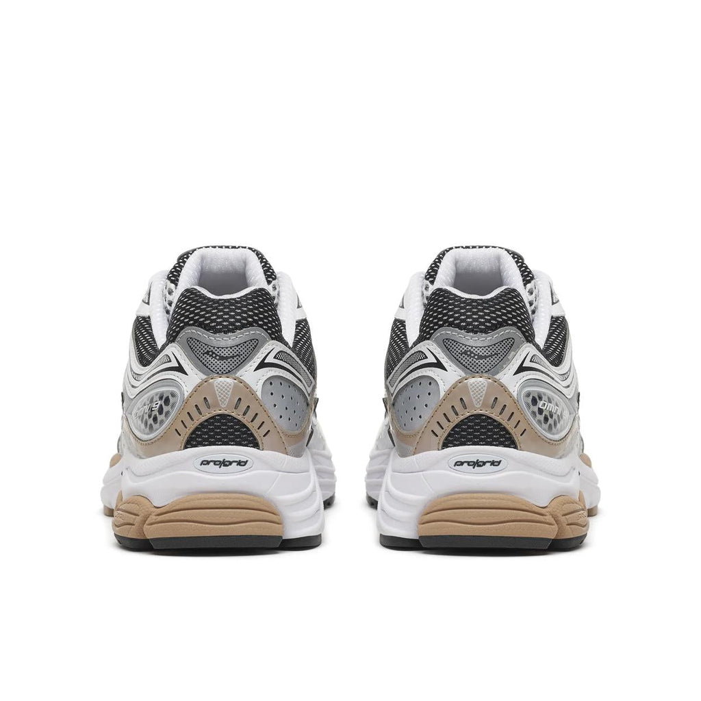 Saucony ProGrid Omni 9 — Argent / Beige / Noir