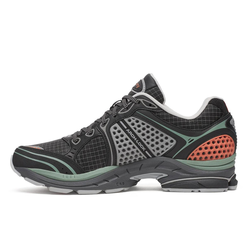 Saucony ProGrid Triumph 4 — Noir / Rouge