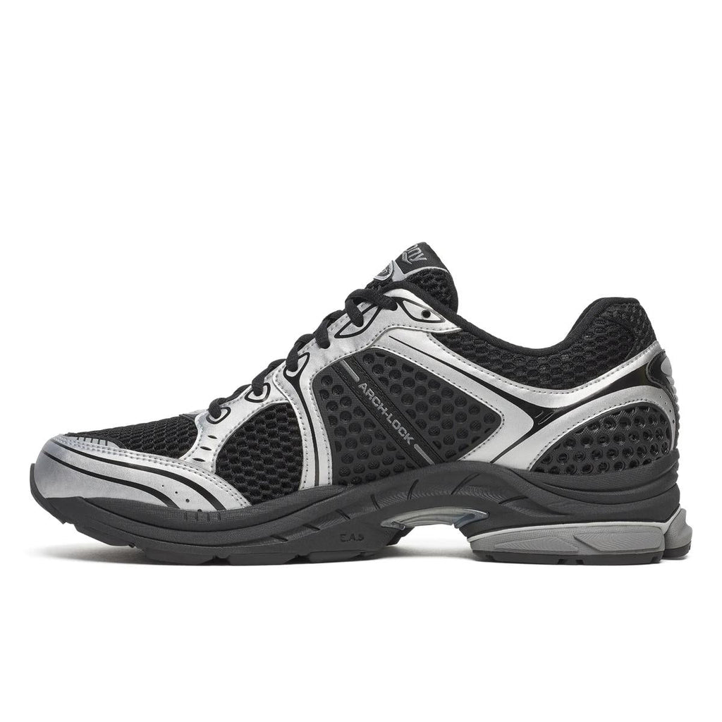Saucony ProGrid Triumph 4 — Noir / Argent