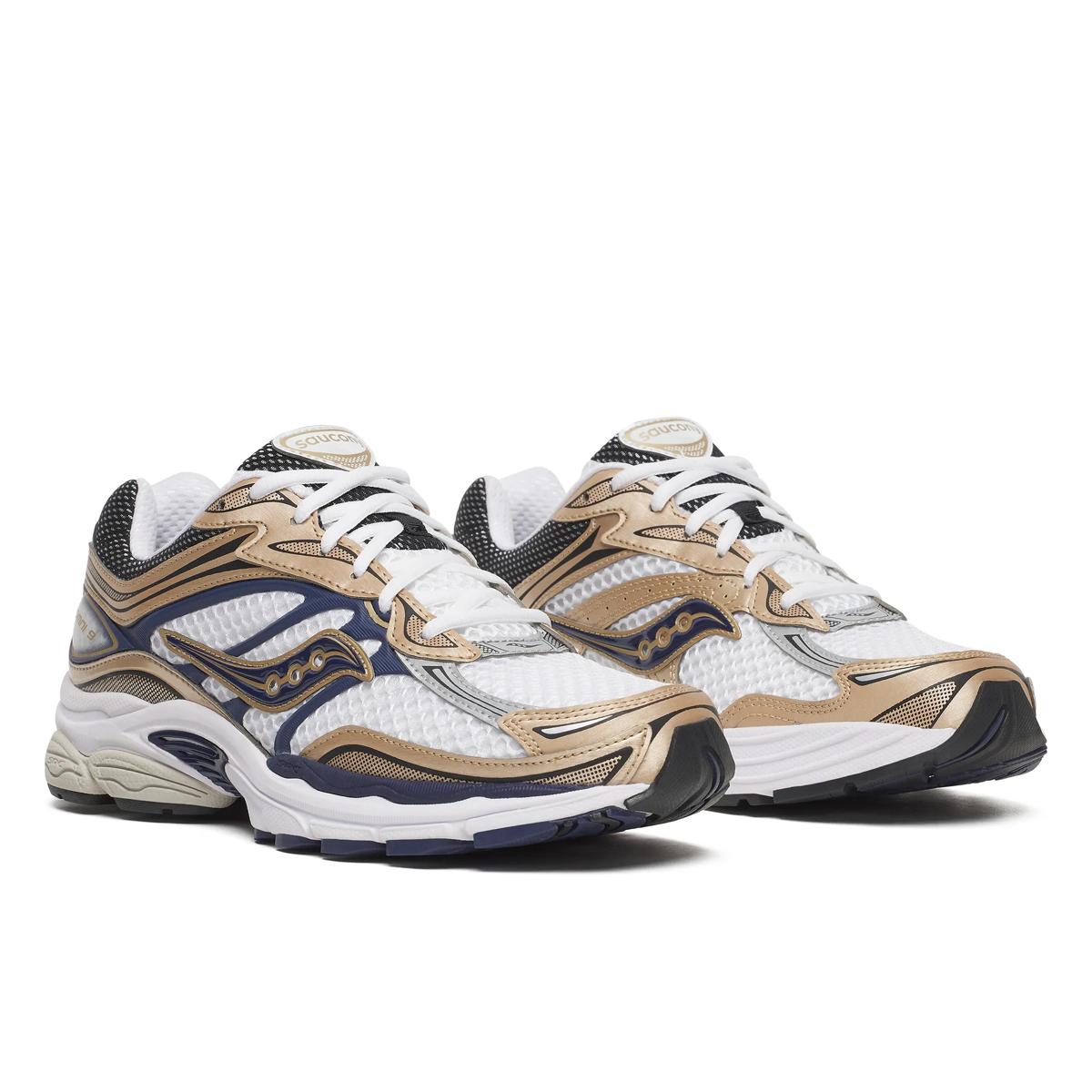 Saucony ProGrid Omni 9 — Blanc / Beige / Marine