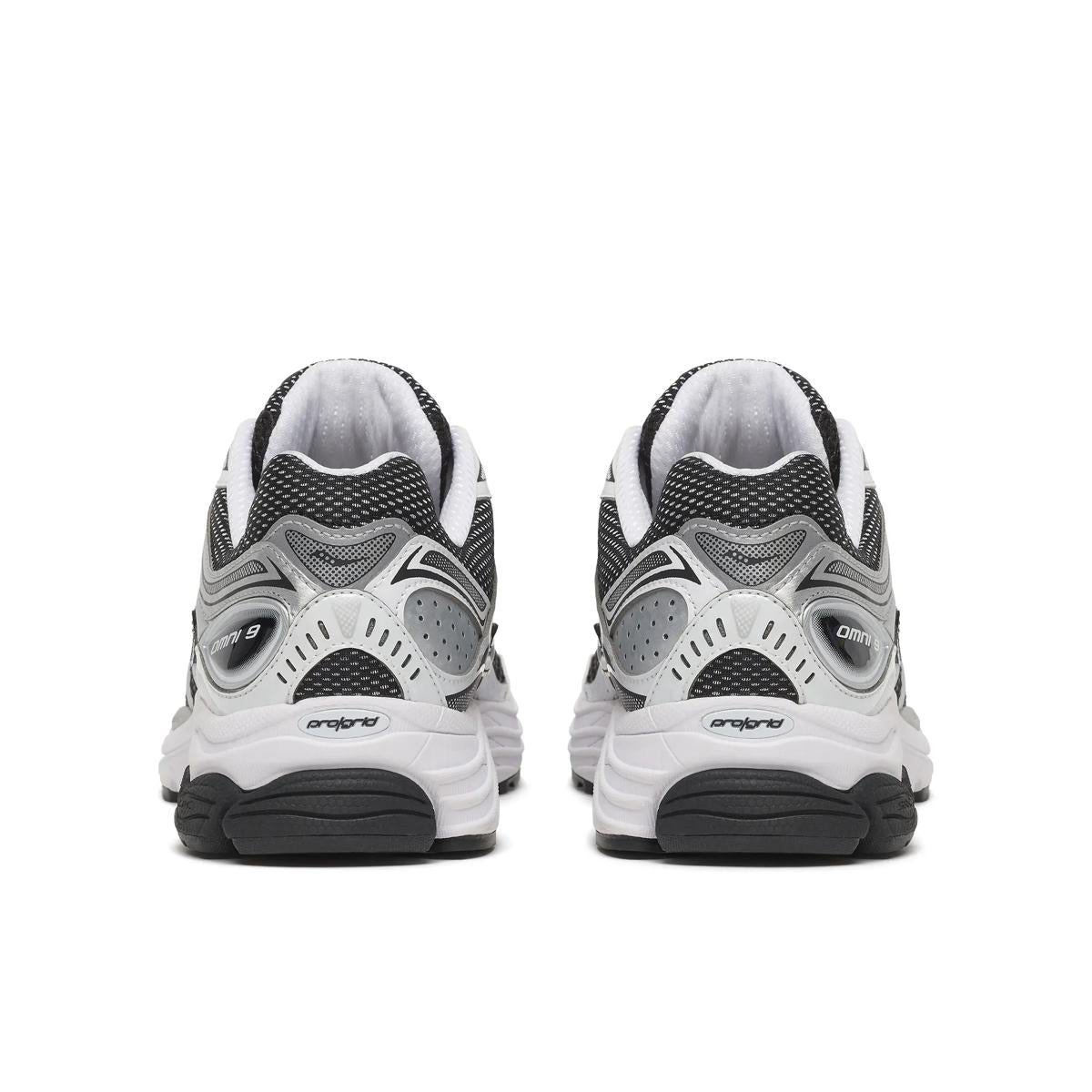 Saucony ProGrid Omni 9 — Blanc / Noir / Argent