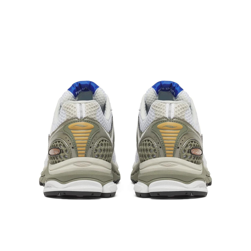 Saucony ProGrid Triumph 4 — Blanc / Cuivre