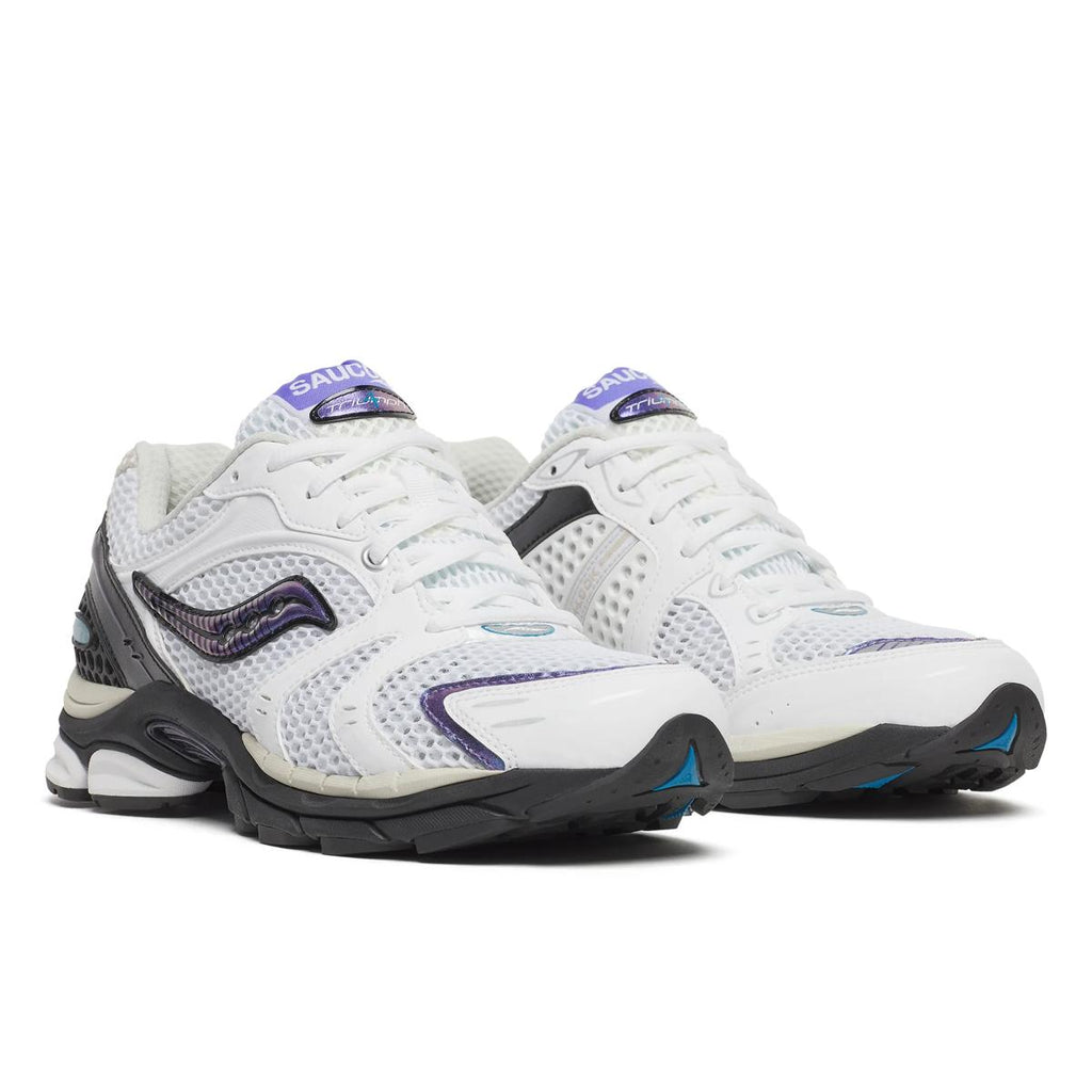 Saucony ProGrid Triumph 4 — Blanc / Noir / Lavande