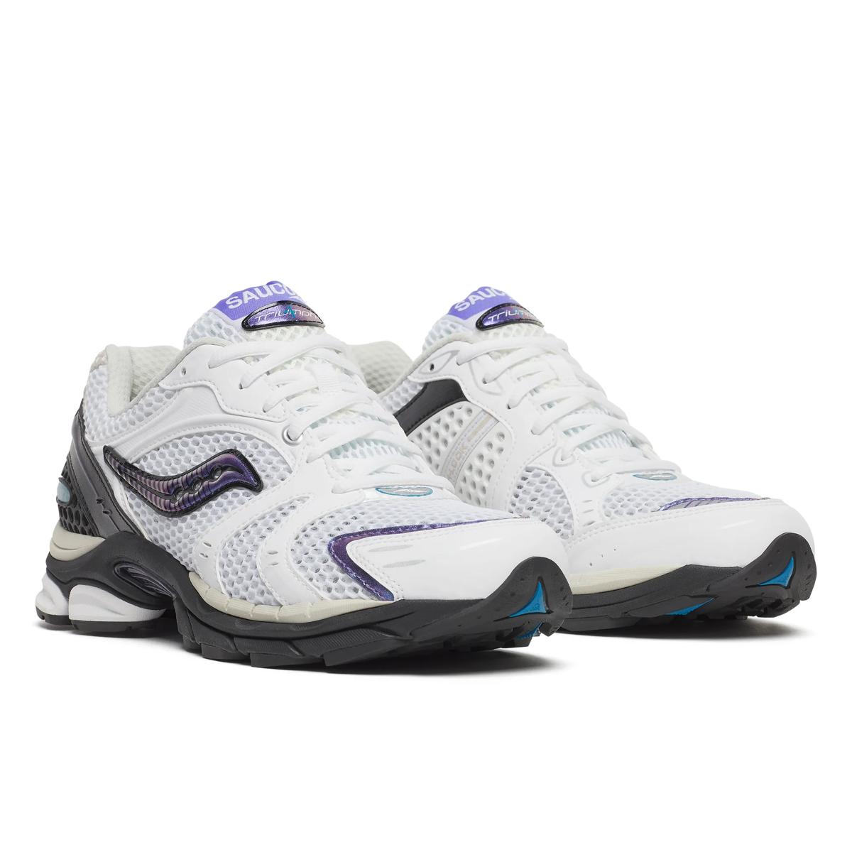 Saucony ProGrid Triumph 4 — Blanc / Noir / Lavande