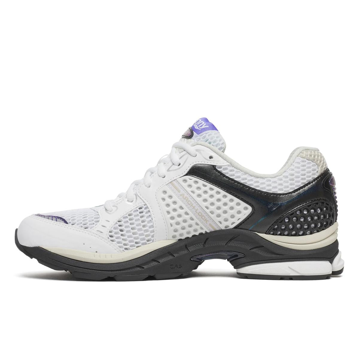 Saucony ProGrid Triumph 4 — Blanc / Noir / Lavande
