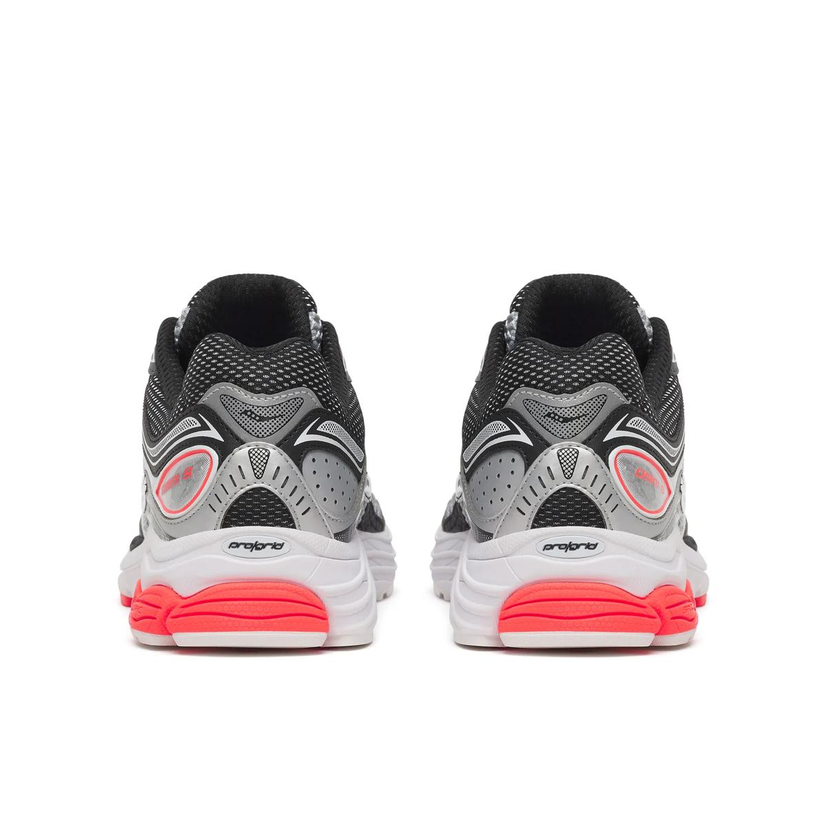 Saucony ProGrid Omni 9 — Argent / Noir / Rouge fluo