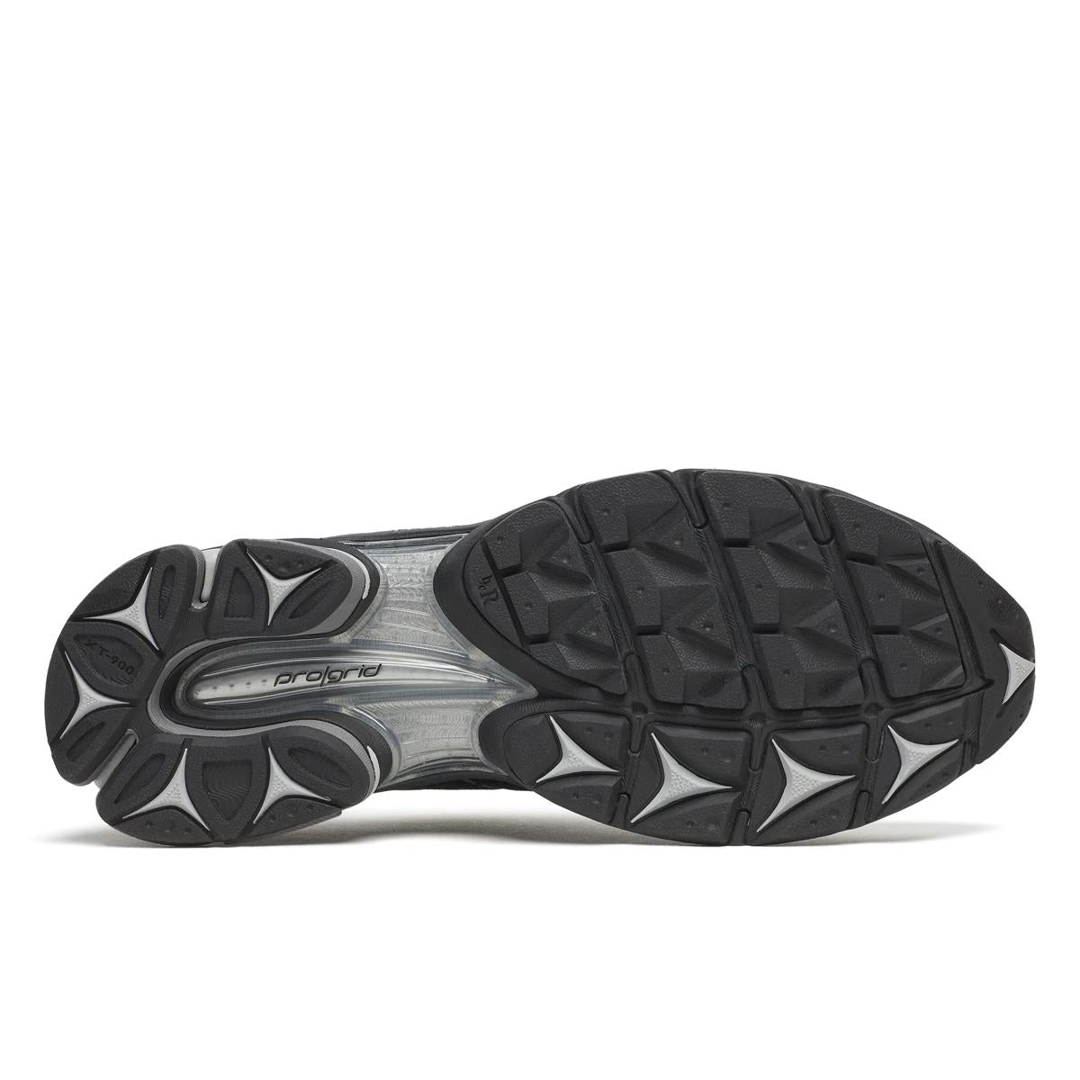 Saucony ProGrid Triumph 4 — Noir / Argent