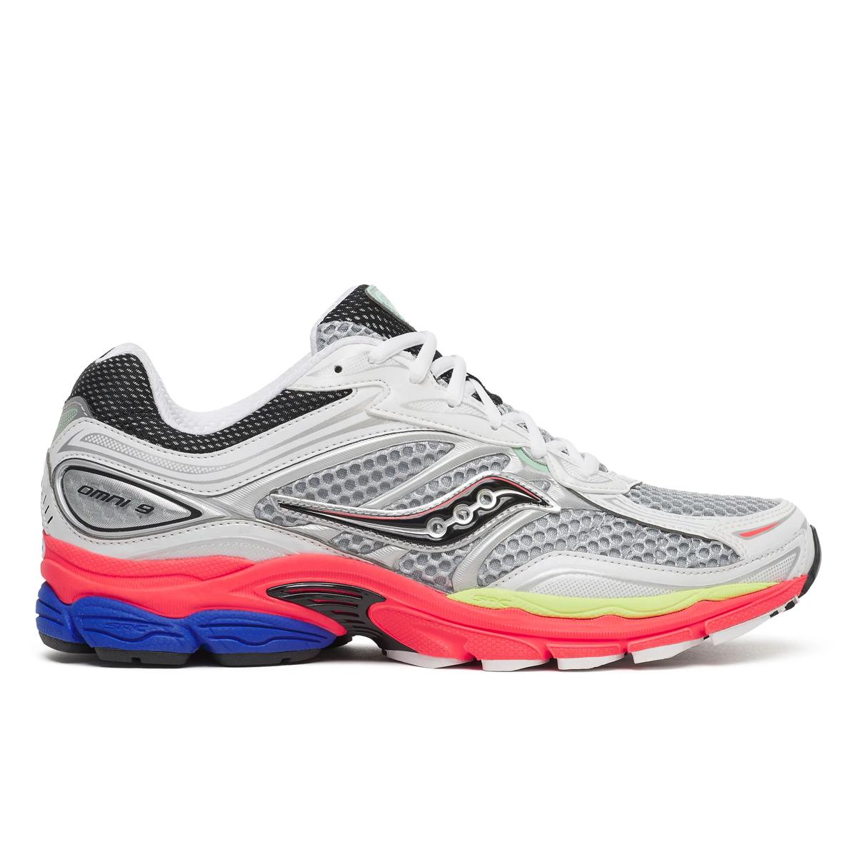 Saucony ProGrid Omni 9 — Argent / Rouge / Bleu