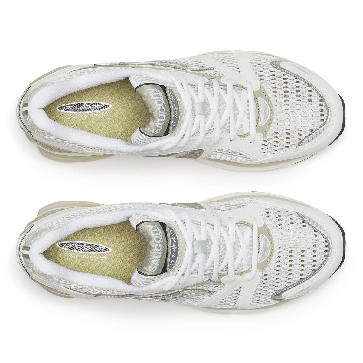 Saucony ProGrid Triumph 4 — Crème / Beige