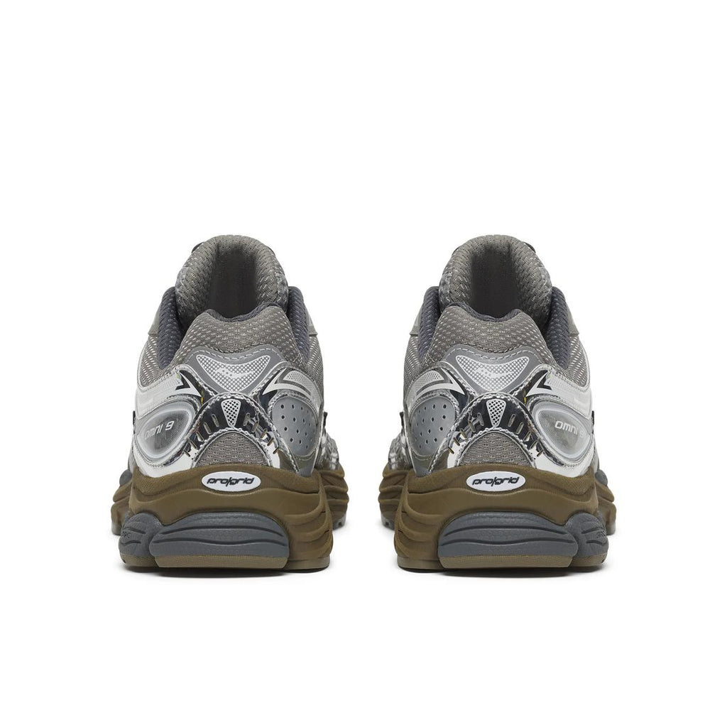 Saucony ProGrid Omni 9 — Argent / Kaki