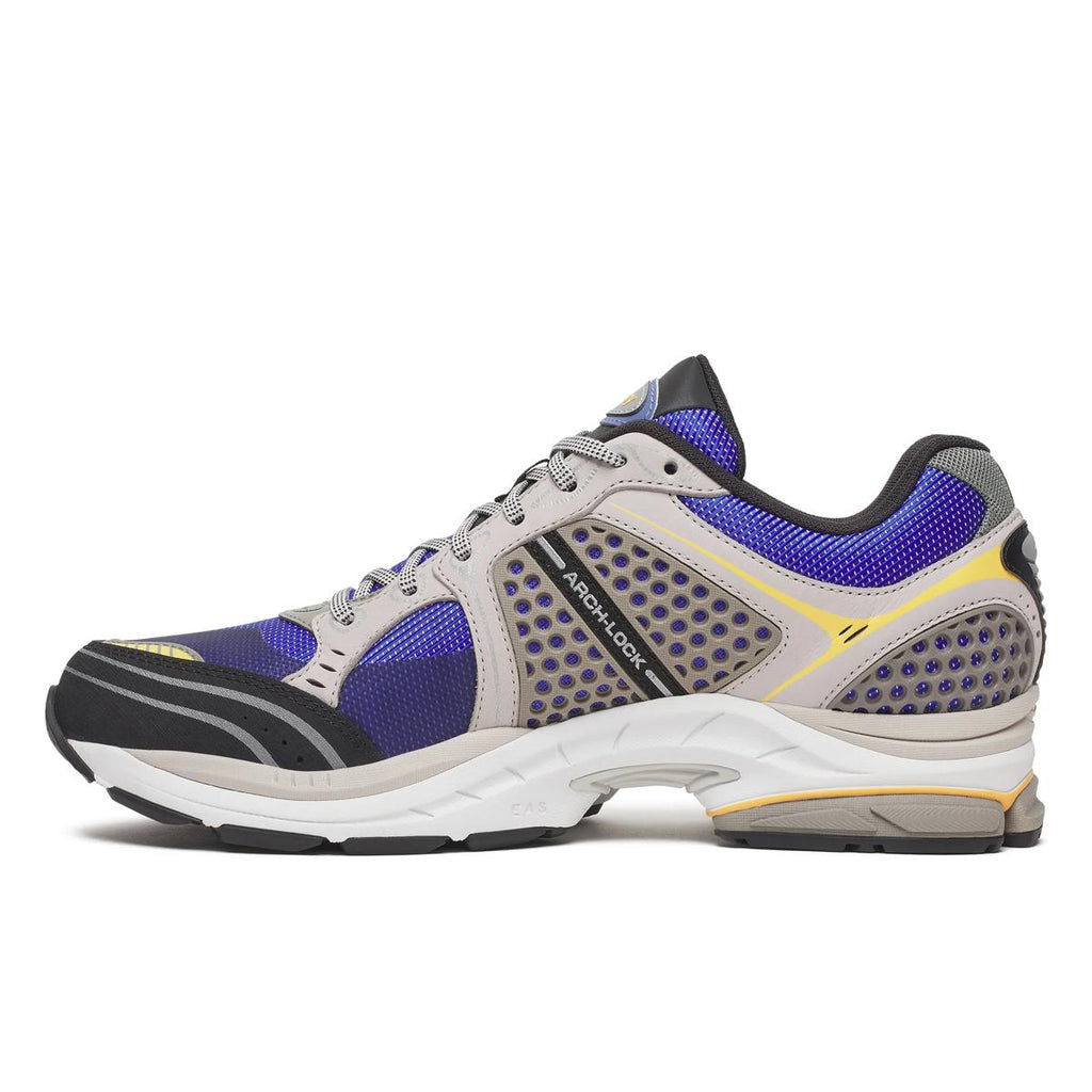 Saucony ProGrid Triumph 4 — Violet / Beige / Noir