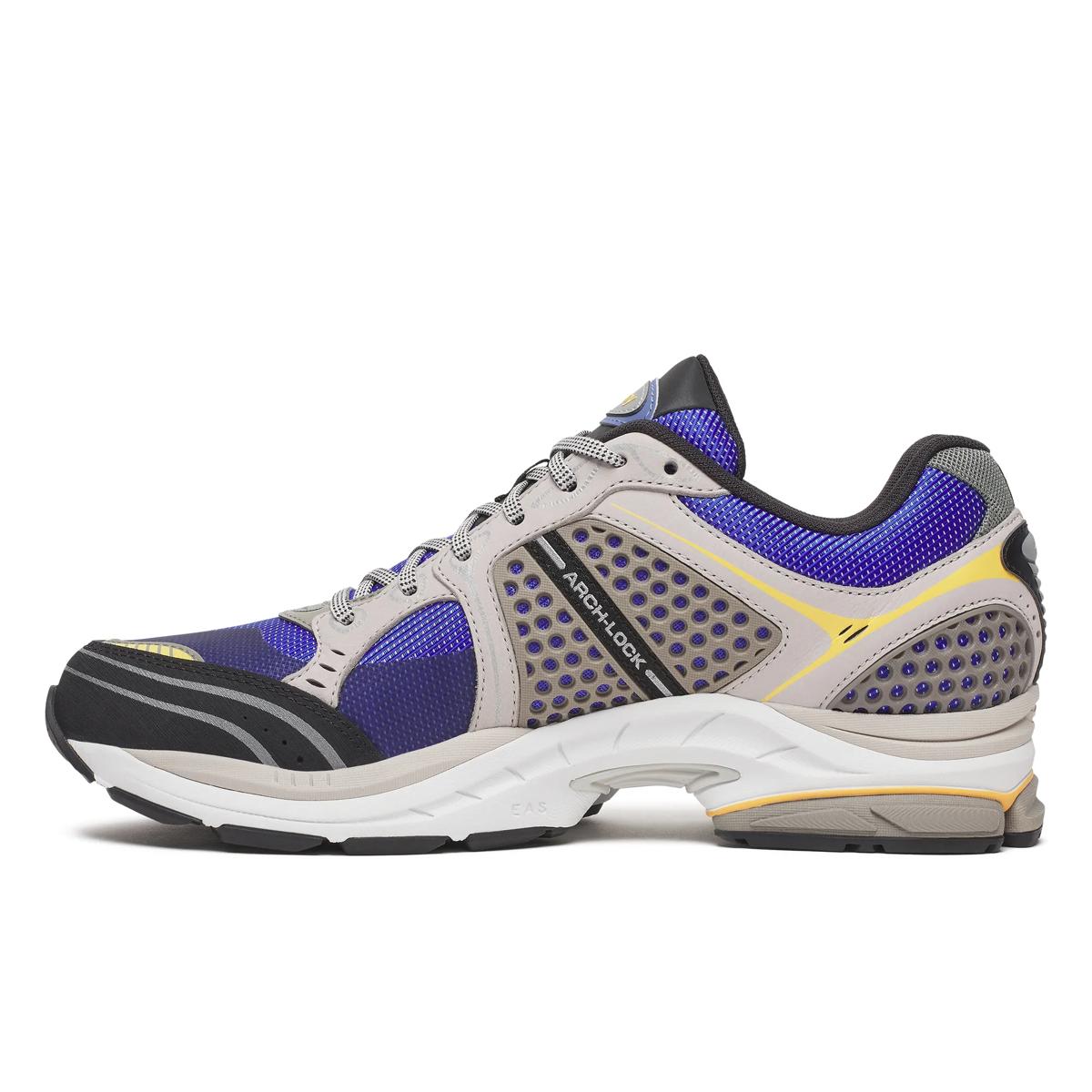 Saucony ProGrid Triumph 4 — Violet / Beige / Noir