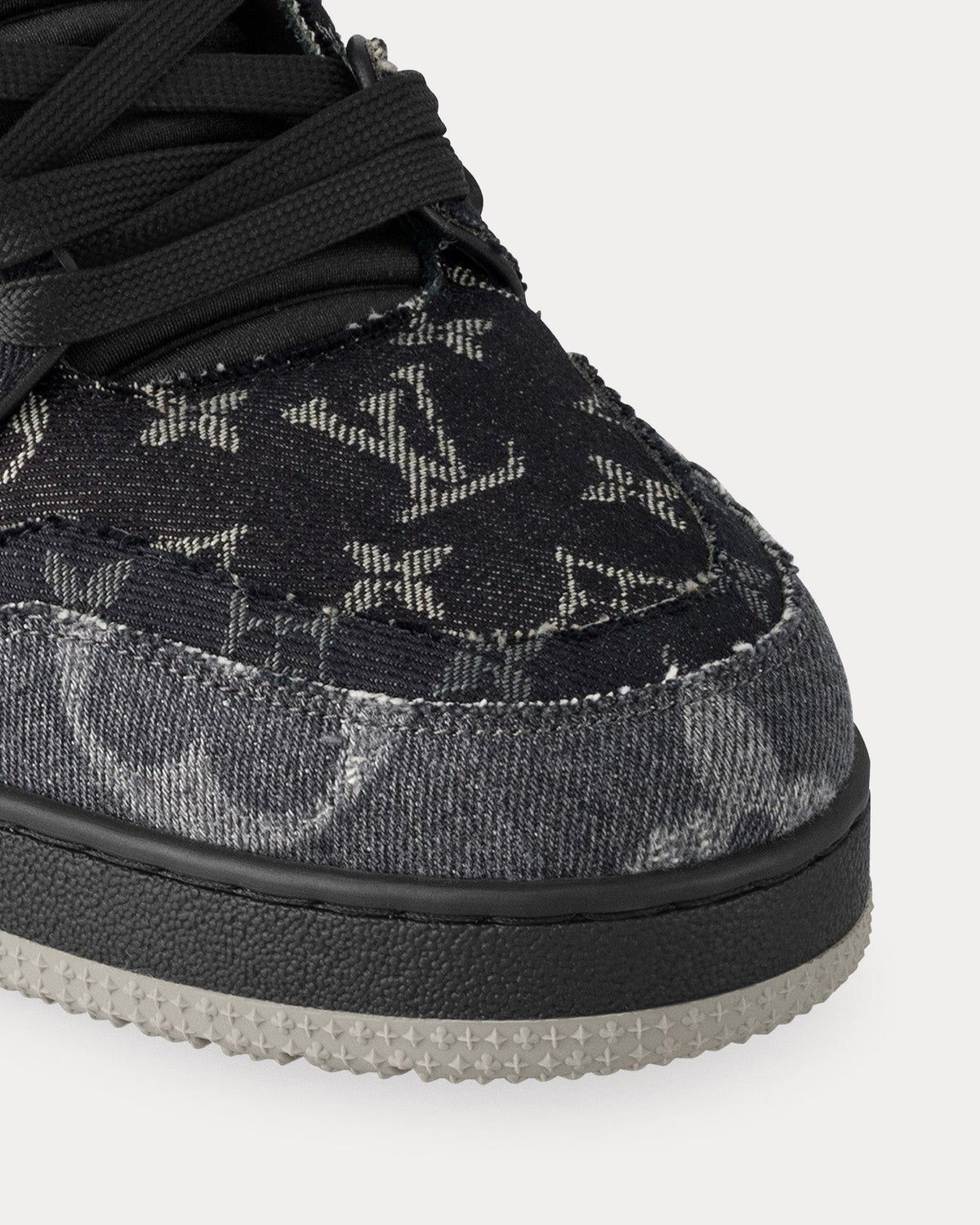 LV Trainer Noir / Gris Monogram