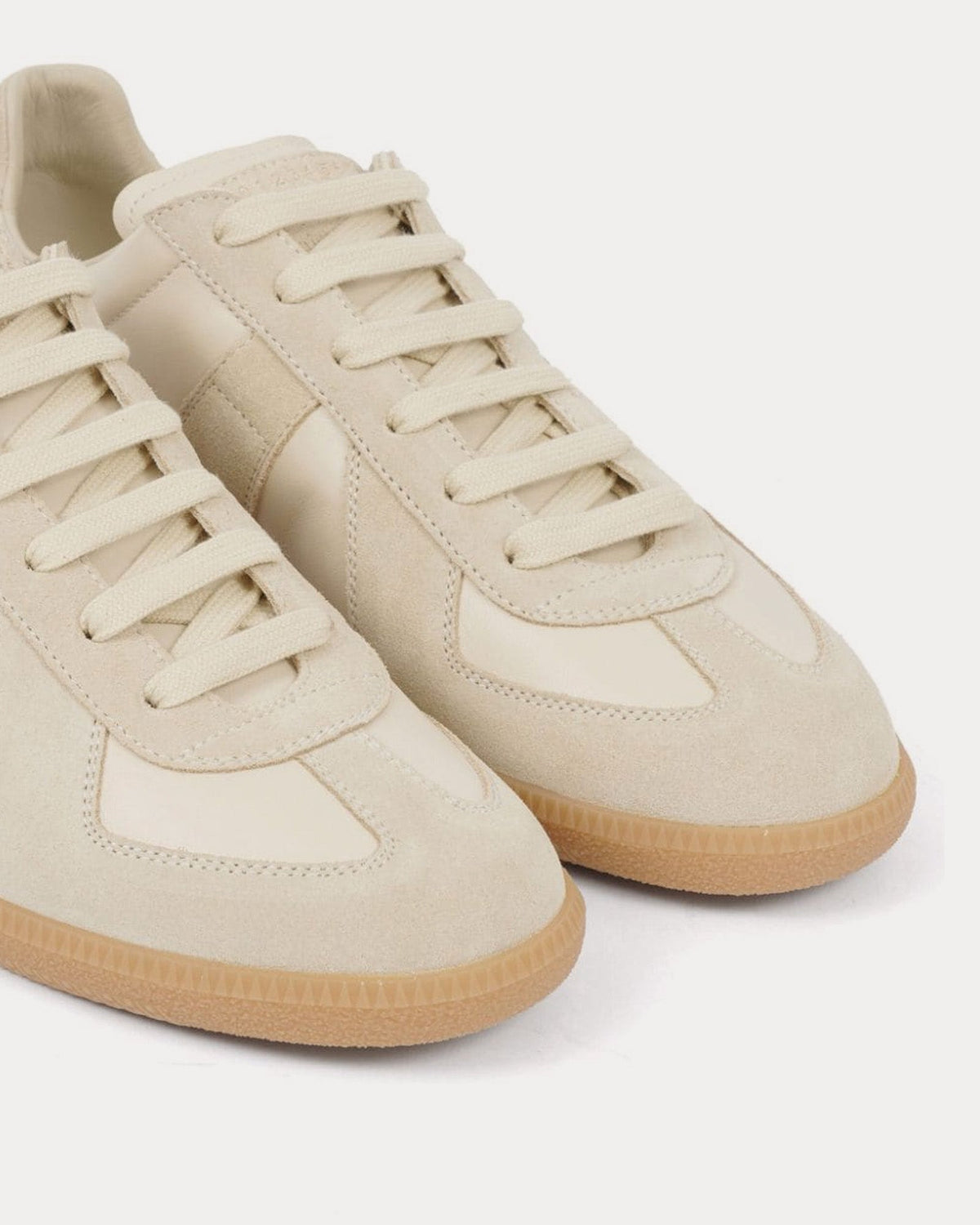 Maison Margiela Replica GAT — Beige