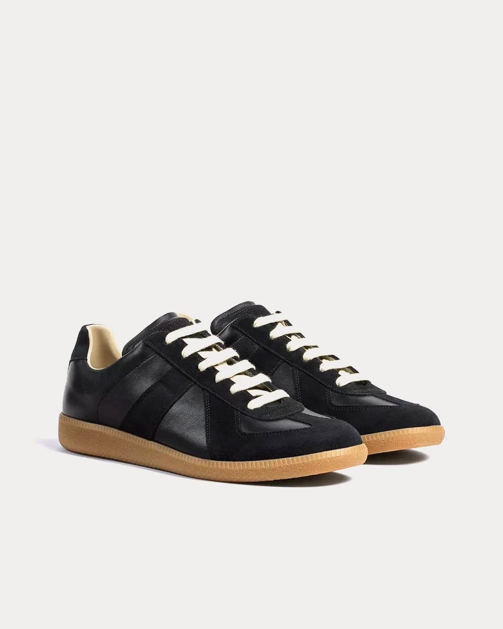 Maison Margiela Replica GAT — Noir